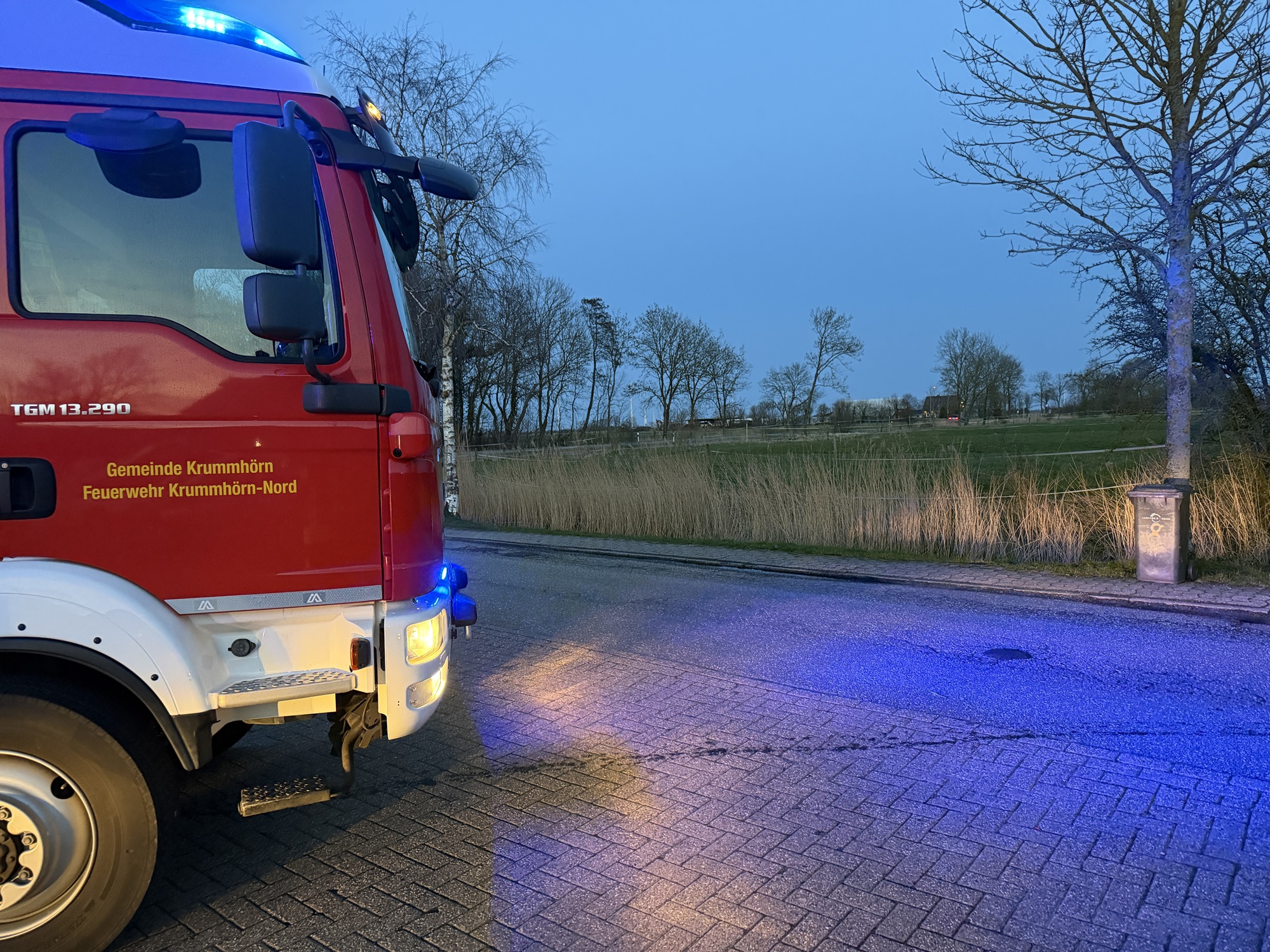 Einsatzfoto 1,2 Kilometer Ölspur durch Defekt an Ölwanne